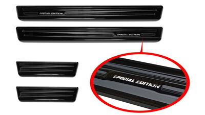 Subaru XV od 2018 Čierne - prahové lišty Special